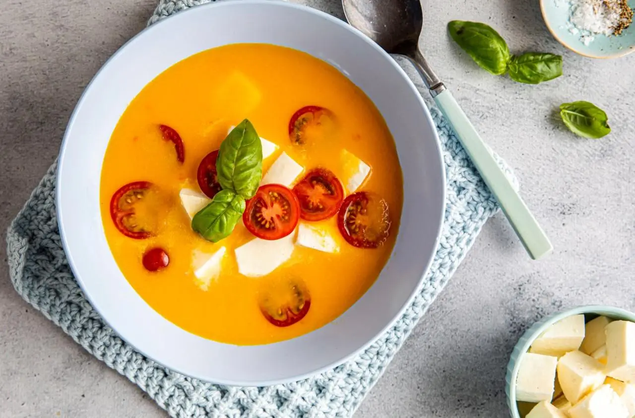 Gulrotsuppe med ingefaer